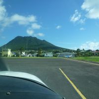 How to become a frequent flyer (or pro #1 of living on Statia)